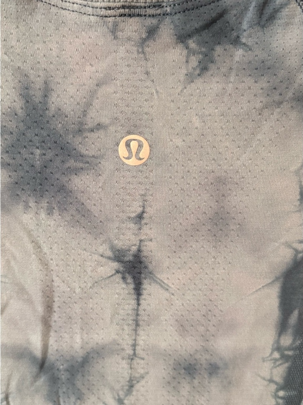 lululemon swiftly tech athletica Blue Tie-Dye Short Sleeve Tee - Picture 3 of 4
